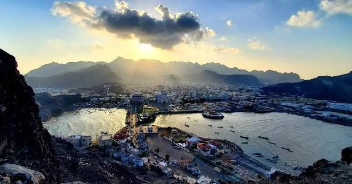 الأرصاد تحذر من تجاوز حد التحمل البشري للحرارة في عدن جراء "الإجهاد الحراري الرطب"